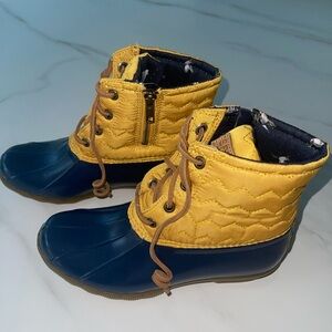 Sperry Yellow and Blue Winter Rain Boots with Quilted Upper